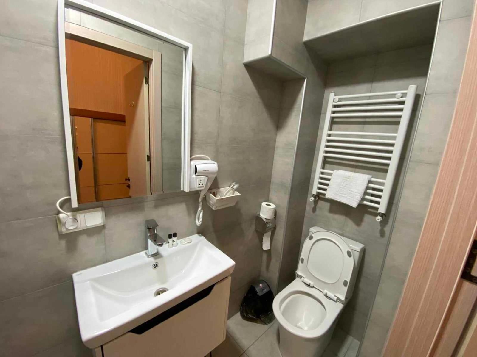 Hotel The Builder 124 Тбилиси Экстерьер фото